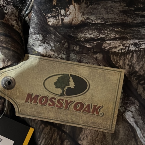 Mens Mossy Oak  Camo Tech Hoodie with Face Gaiter - Picture 7 of 10